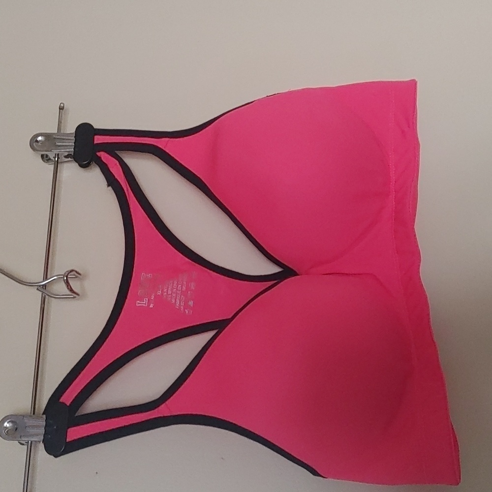 Love by Candy Couture pink sports bras‎ size XL, 40